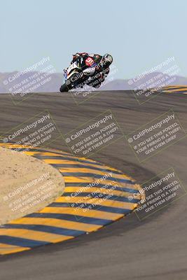 media/Dec-18-2022-SoCal Trackdays (Sun) [[8099a50955]]/Turns 9 and 10 Set 2 (1055am)/